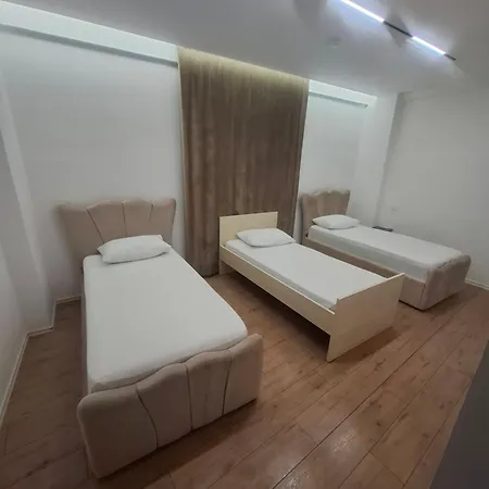 Enea 2 * Τίρανα